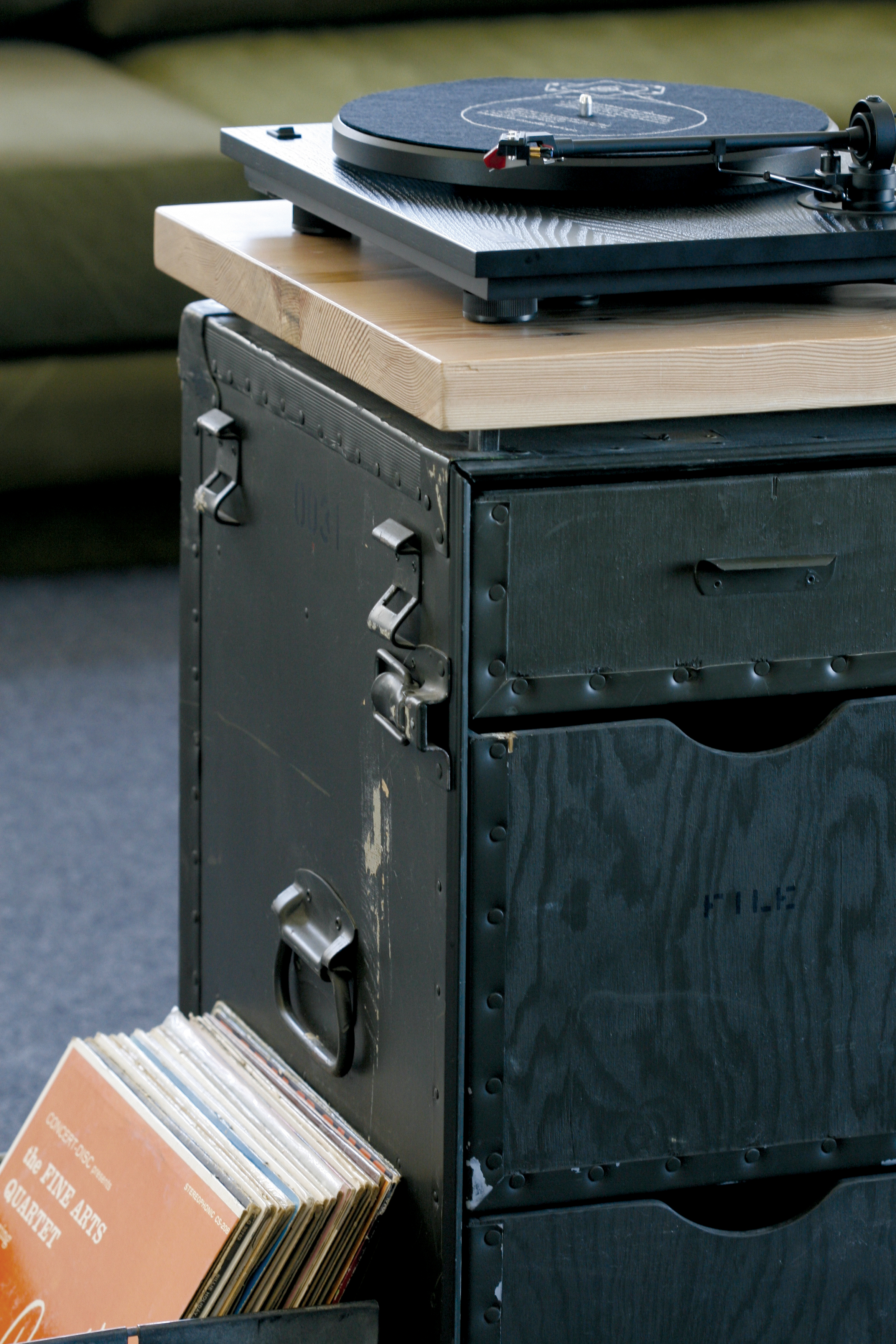 turntable with records detail turntable with records detail